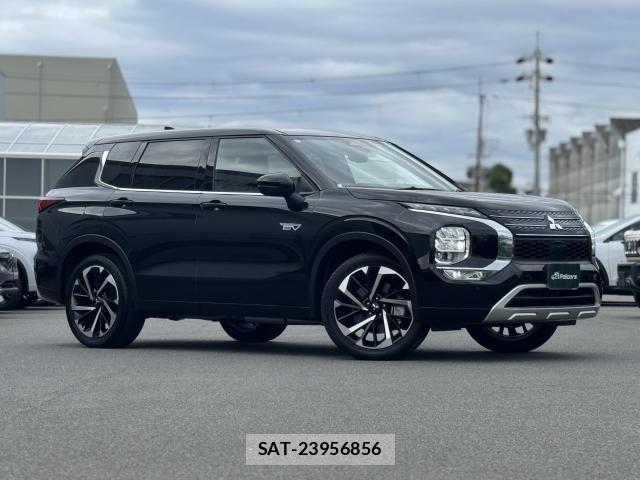 Mitsubishi OUTLANDER PHEV 2024-02 8874303-18
