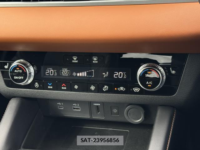 Mitsubishi OUTLANDER PHEV 2024-02 8874303-6
