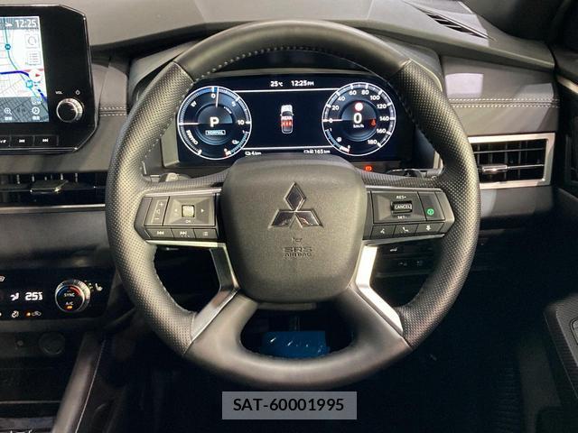 Mitsubishi OUTLANDER PHEV 2023-09 8874707-7