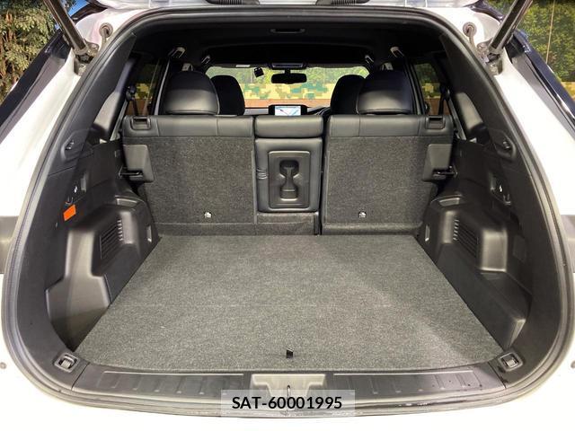 Mitsubishi OUTLANDER PHEV 2023-09 8874707-8