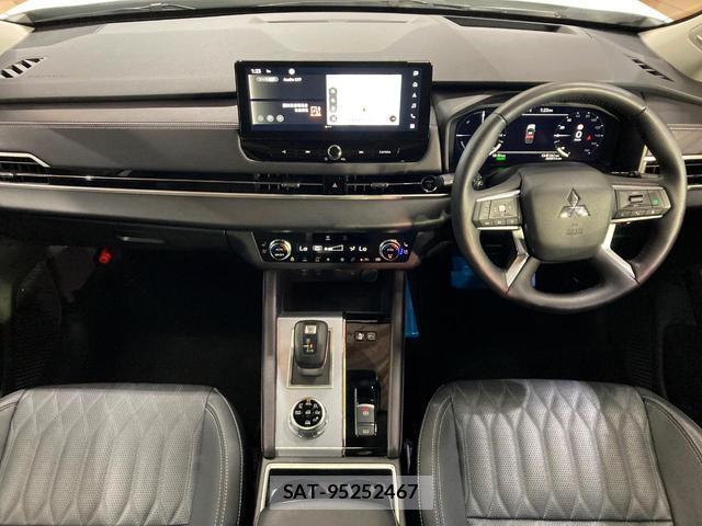 Mitsubishi OUTLANDER PHEV 2024-11 8874734-1