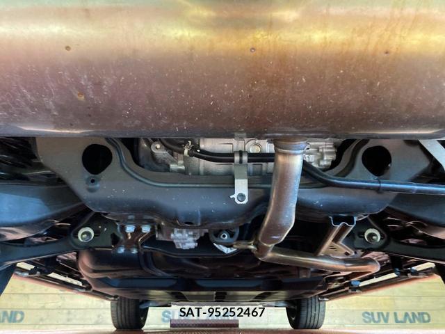 Mitsubishi OUTLANDER PHEV 2024-11 8874734-18