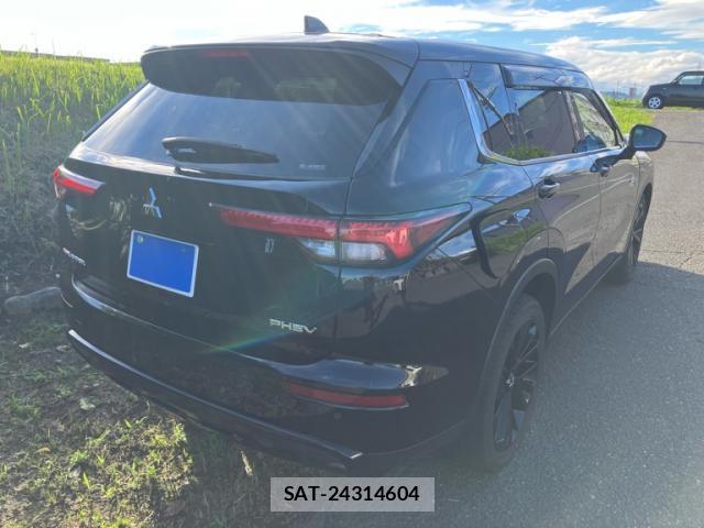 Mitsubishi OUTLANDER PHEV 2023-07 8875689-1