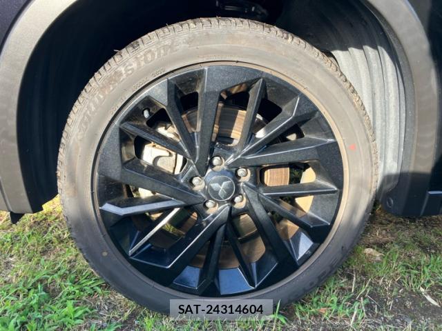 Mitsubishi OUTLANDER PHEV 2023-07 8875689-7
