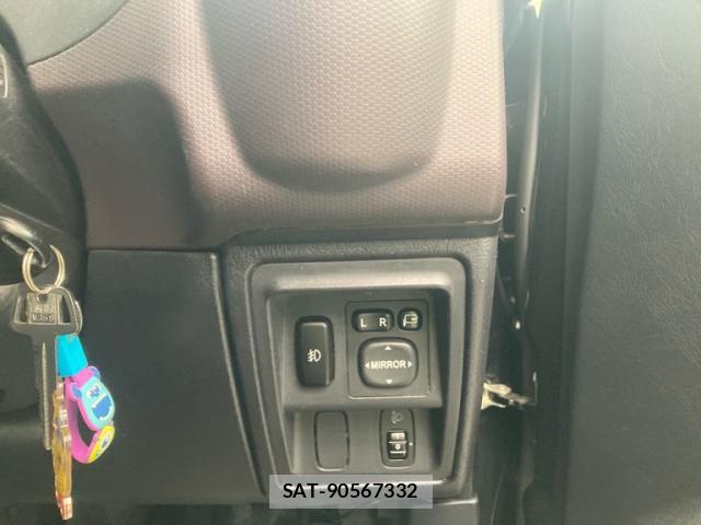 Mitsubishi PAJERO MINI 2012-10 8873419-10