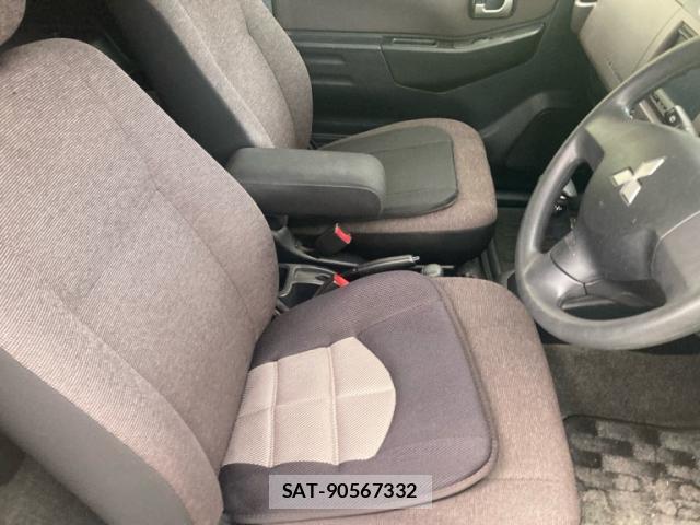 Mitsubishi PAJERO MINI 2012-10 8873419-14