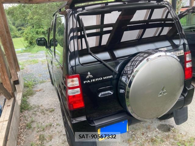 Mitsubishi PAJERO MINI 2012-10 8873419-6