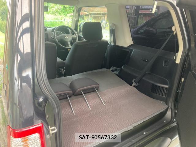 Mitsubishi PAJERO MINI 2012-10 8873419-7