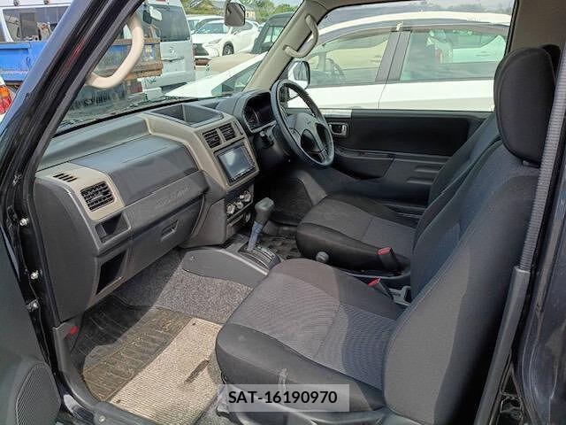 Mitsubishi PAJERO MINI 2007-07 8875116-2