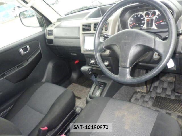 Mitsubishi PAJERO MINI 2007-07 8875116-5