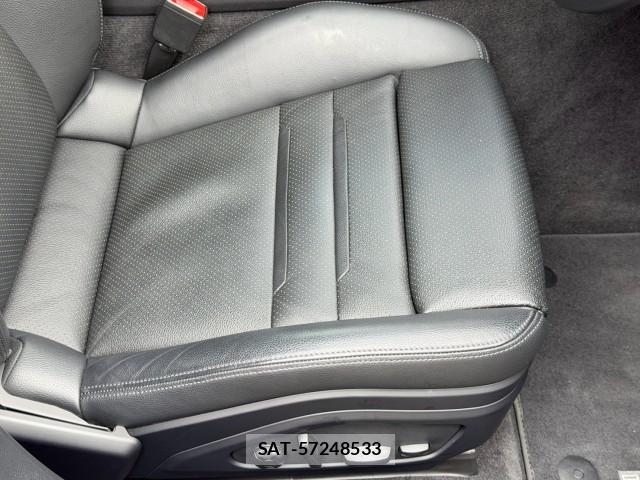 Porsche PANAMERA 2023-03 8872773-12