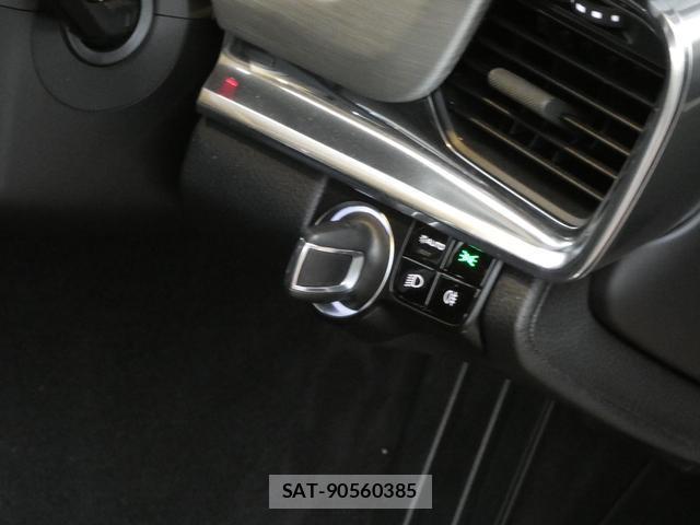 Porsche PANAMERA 2017-08 8873074-11