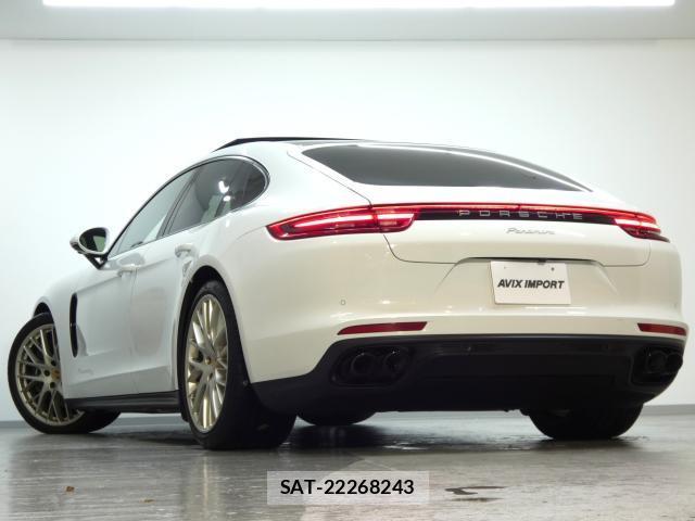 Porsche PANAMERA 2020-08 8875361-1