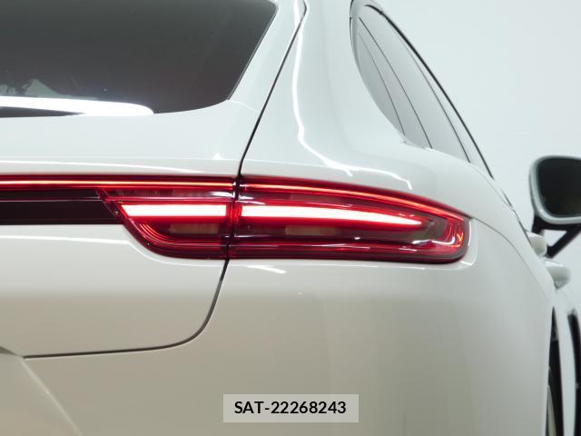 Porsche PANAMERA 2020-08 8875361-3