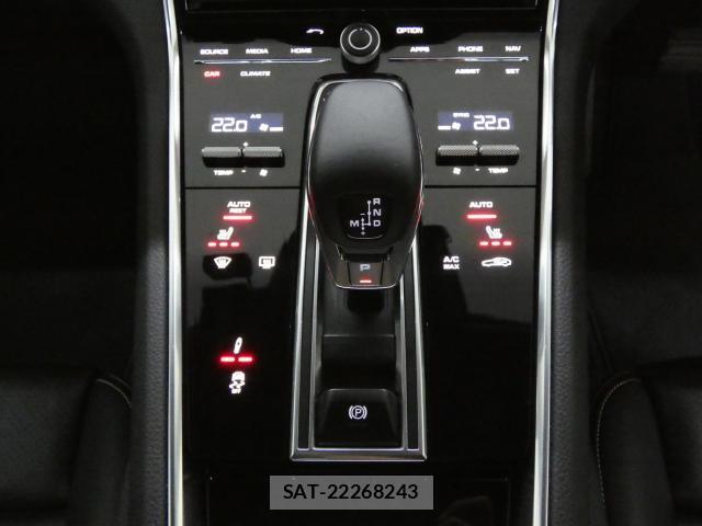 Porsche PANAMERA 2020-08 8875361-9