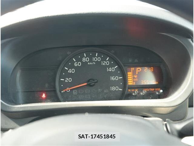Toyota PASSO 2019-07 8872732-6