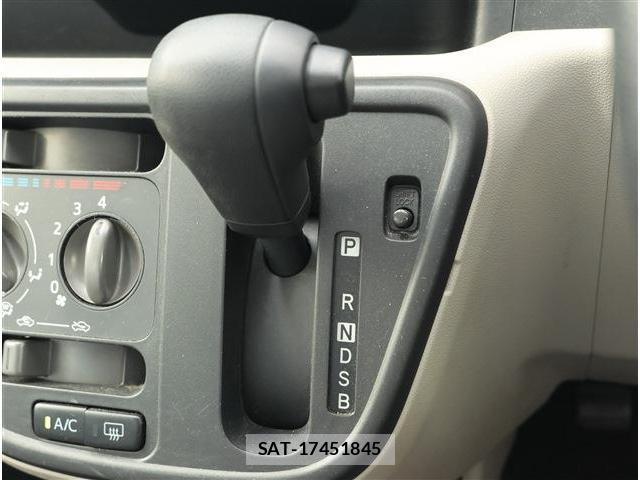Toyota PASSO 2019-07 8872732-9