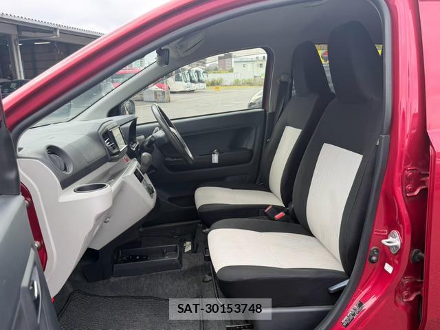 Toyota PIXIS EPOCH 2017-08 8874204-5