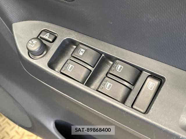 Toyota PIXIS EPOCH 2018-02 8874286-5