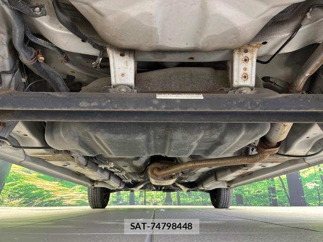 Toyota PIXIS SPACE 2012-09 8872585-18