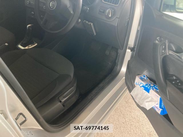 VolksWagen POLO 2011-04 8873985-3