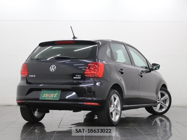 VolksWagen POLO 2016-10 8874294-1