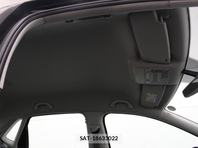 VolksWagen POLO 2016-10 8874294-12