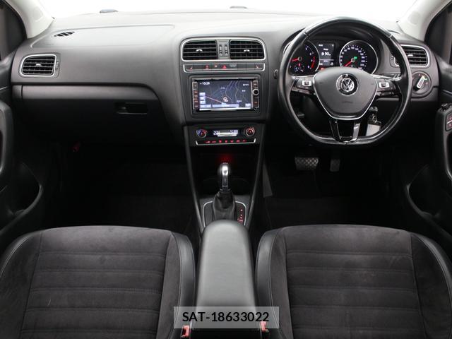 VolksWagen POLO 2016-10 8874294-4
