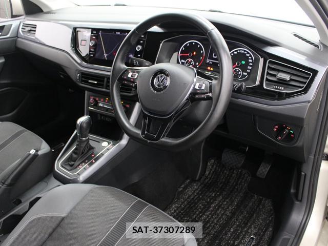 VolksWagen POLO 2018-06 8874298-9