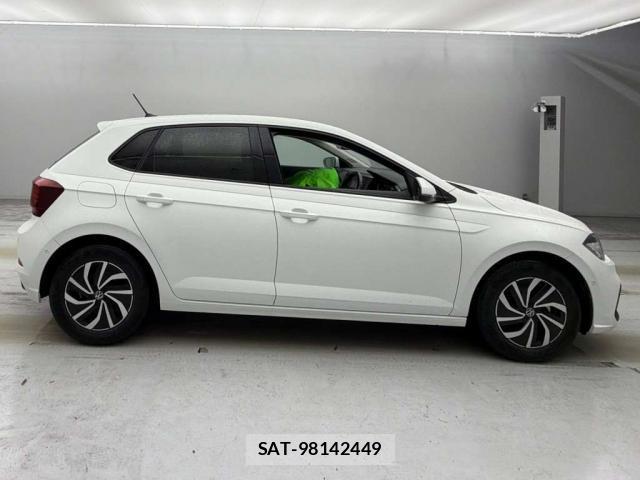 VolksWagen POLO 2023-08 8874905-9