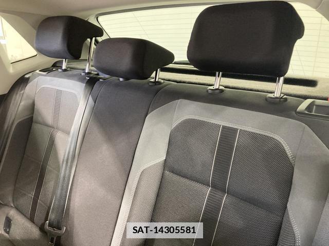 VolksWagen POLO 2021-01 8874931-4