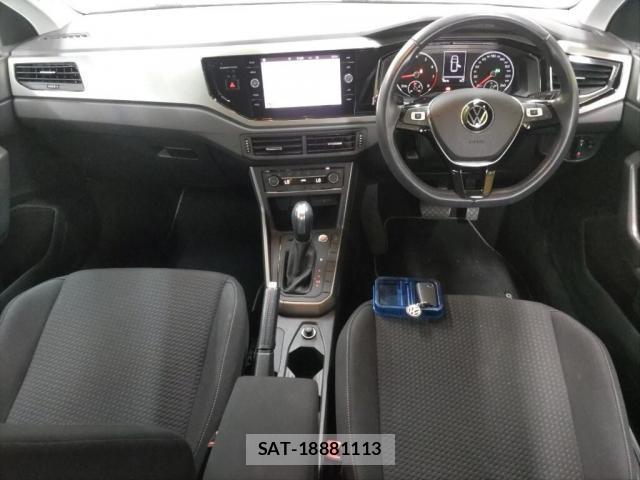 VolksWagen POLO 2021-12 8875461-2
