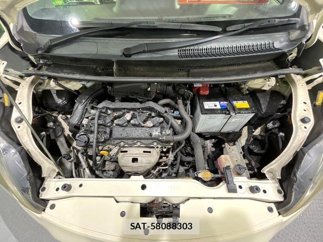 Toyota PORTE 2013-06 8874102-17