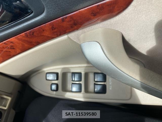 Toyota PREMIO 2002-01 8873423-18