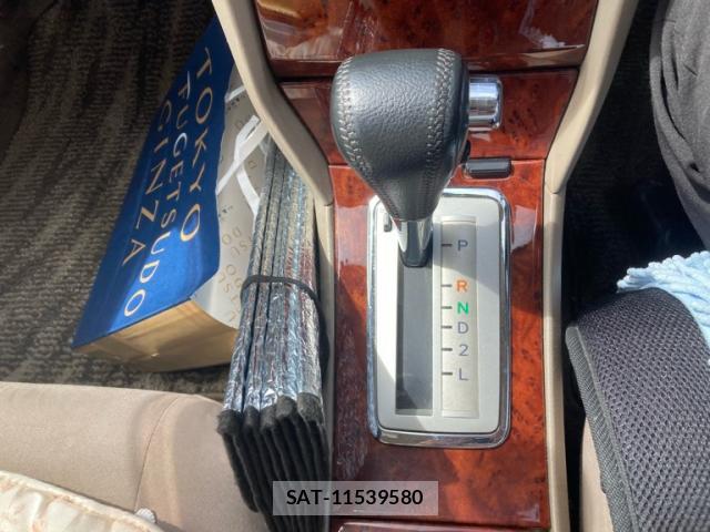 Toyota PREMIO 2002-01 8873423-19