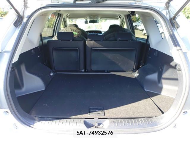 Toyota PRIUS ALPHA 2017-08 8872942-7
