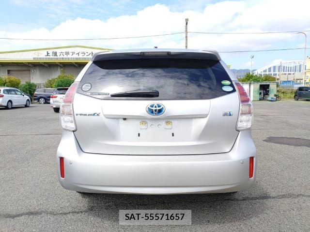 Toyota PRIUS ALPHA 2019-09 8872949-1