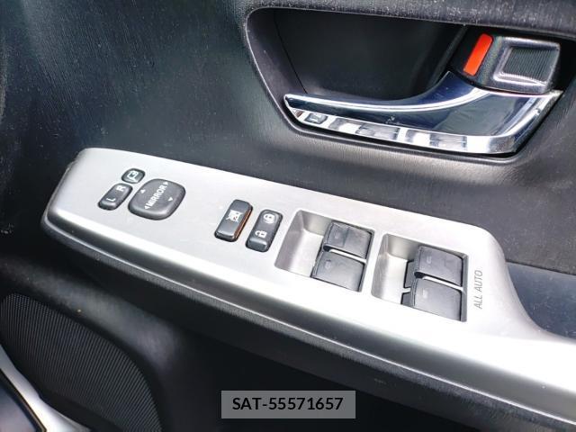 Toyota PRIUS ALPHA 2019-09 8872949-13