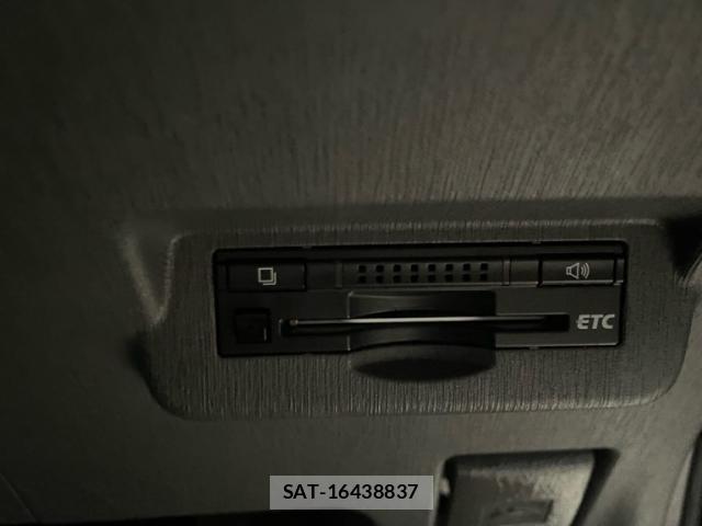 Toyota PRIUS ALPHA 2013-02 8873467-14