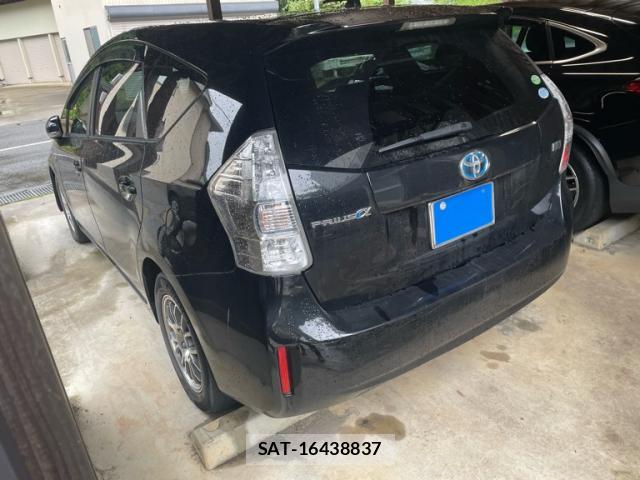 Toyota PRIUS ALPHA 2013-02 8873467-4
