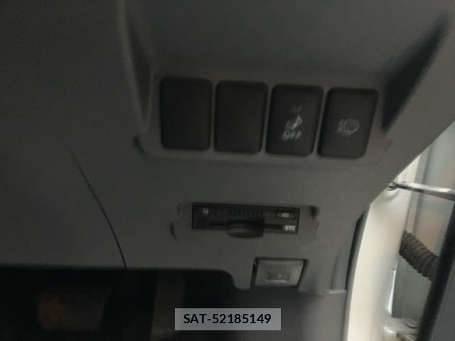Toyota PRIUS ALPHA 2014-08 8873478-15