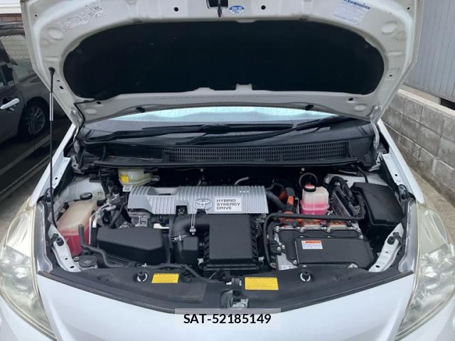Toyota PRIUS ALPHA 2014-08 8873478-7