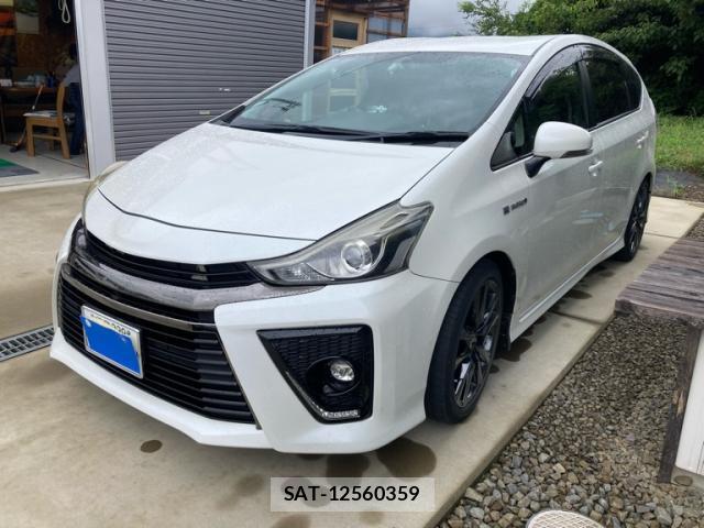 Toyota PRIUS ALPHA 2015-11 8873646-0