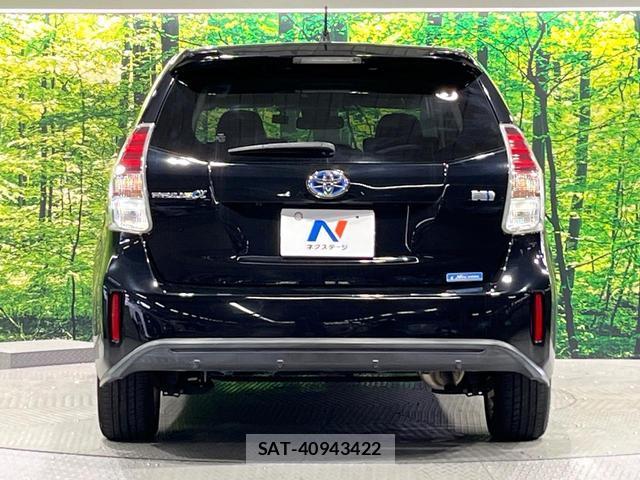 Toyota PRIUS ALPHA 2018-04 8874104-14
