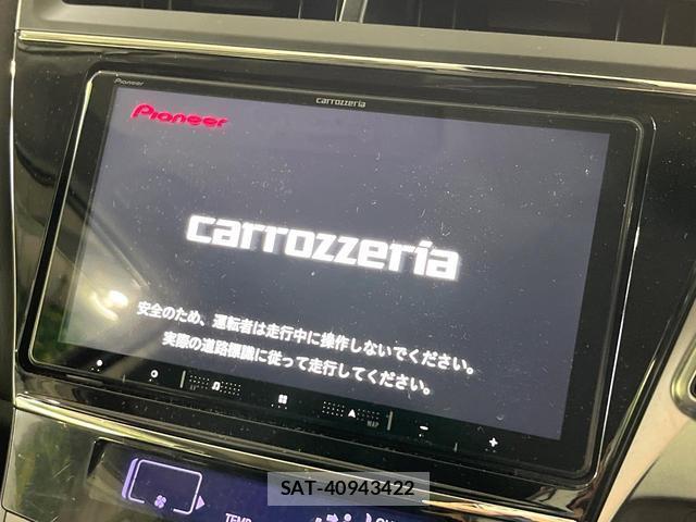 Toyota PRIUS ALPHA 2018-04 8874104-2