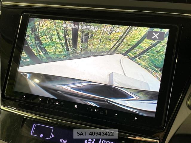 Toyota PRIUS ALPHA 2018-04 8874104-3