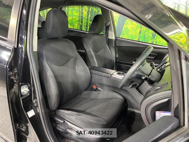 Toyota PRIUS ALPHA 2018-04 8874104-7