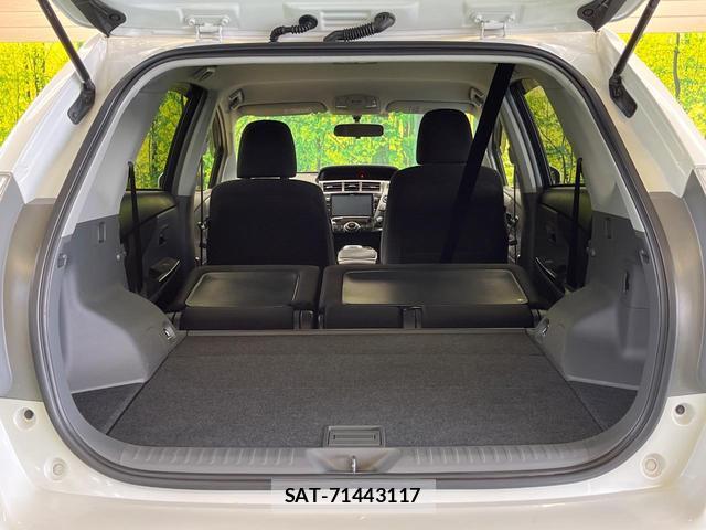 Toyota PRIUS ALPHA 2013-09 8874281-10