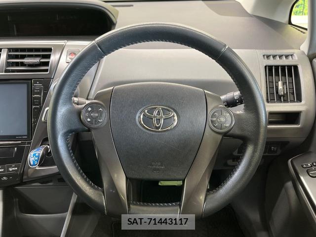 Toyota PRIUS ALPHA 2013-09 8874281-13