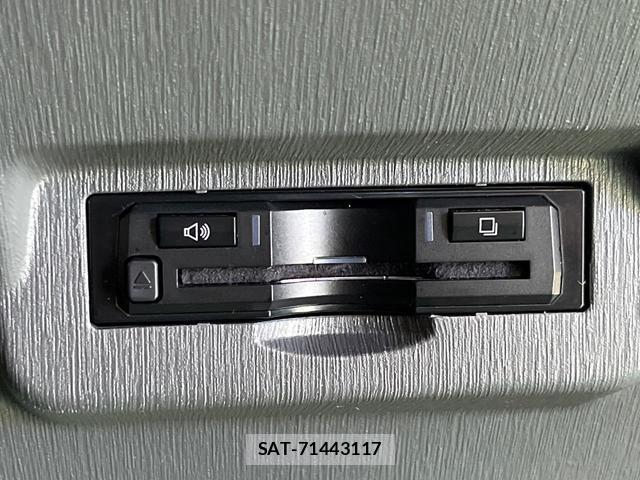 Toyota PRIUS ALPHA 2013-09 8874281-5